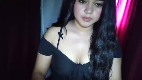 Snapshot of moon_of_desirexx chatting on November 2025 08:54:01 PM Joy online show from November 2025 08:54:01 PM