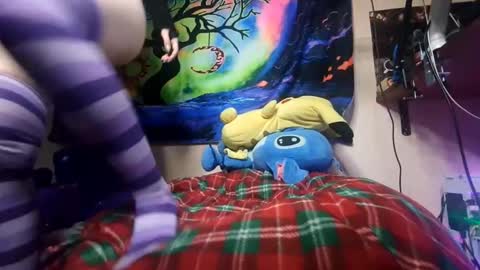 Luna online show from October 2025 04:16:01 PM