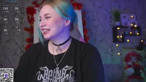 Emilia online show from September 2025 12:21:02 AM