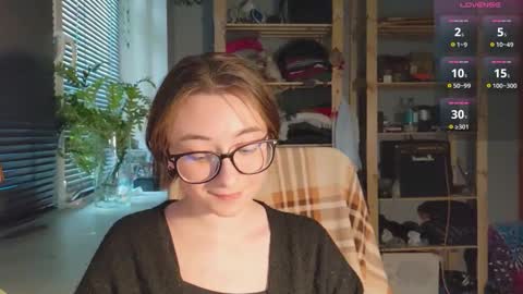 Snapshot of moonlight__lovers chatting on March 2025 12:57:02 PM Dana online show from March 2025 12:57:02 PM