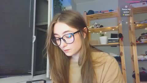 Snapshot of moonlight__lovers chatting on October 2025 08:27:02 PM Dana online show from October 2025 08:27:02 PM