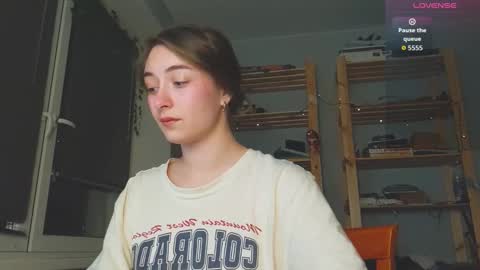 Dana online show from November 2025 03:34:01 PM