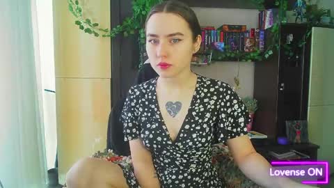 Snapshot of moonlight_sonataa chatting on May 2026 08:22:02 AM moonlight_sonataa online show from May 2026 08:22:02 AM