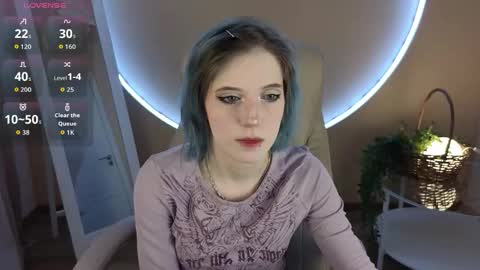 Asuna online show from October 2025 01:45:02 PM