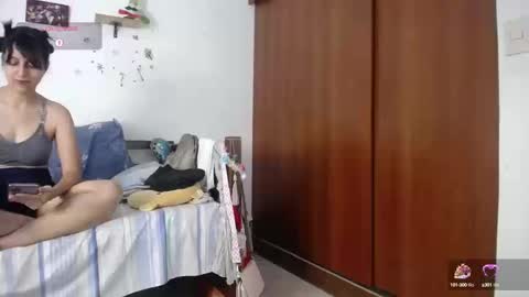Snapshot of moonlunita chatting on September 2025 06:07:01 PM moonlunita online show from September 2025 06:07:01 PM