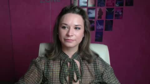 Susanna online show from March 2026 06:42:01 AM