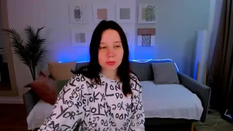 Charli online show from April 2026 04:59:01 AM