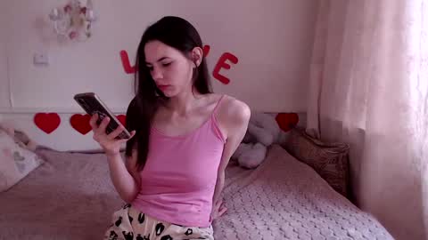 moore_alice online show from April 2026 02:56:01 PM