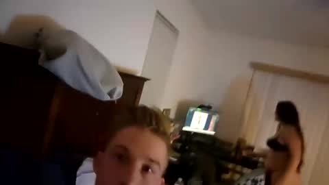 M00SE online show from April 2026 02:26:02 AM