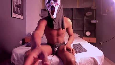 Mmorenito online show from October 2025 07:59:01 PM