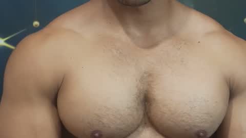 moreno1muscular online show from September 2025 05:36:01 PM