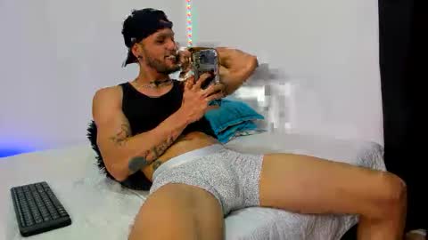 morenosiam online show from March 2026 06:21:01 AM