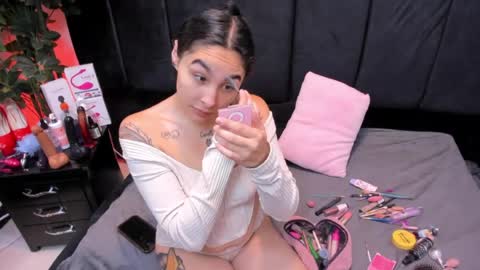 Snapshot of morganharper chatting on June 2026 01:28:02 AM MorganHarper online show from June 2026 01:28:02 AM