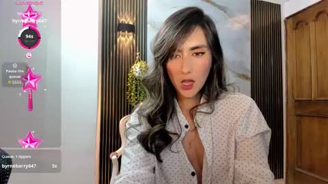 Moriah online show from December 2025 07:22:01 PM