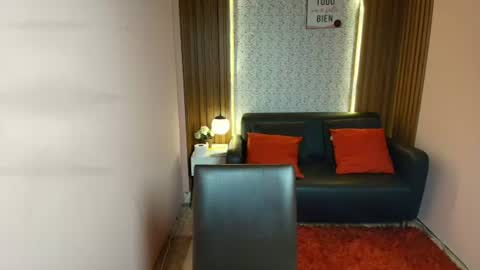 Moriah online show from July 2026 12:44:01 PM