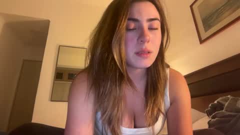 Snapshot of moringapazz chatting on June 2026 01:21:01 AM moringapazz online show from June 2026 01:21:01 AM