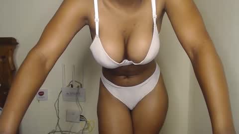 Mellisa online show from December 2024 08:34:01 AM