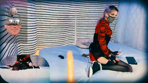 Morphelina online show from October 2025 11:33:02 AM