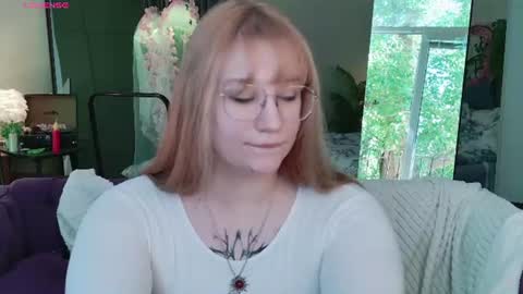 Snapshot of morvelyn chatting on July 2026 11:17:02 AM morvelyn online show from July 2026 11:17:02 AM