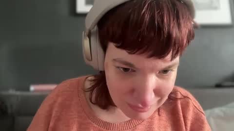 Mossy Mommy online show from February 2025 04:42:02 PM