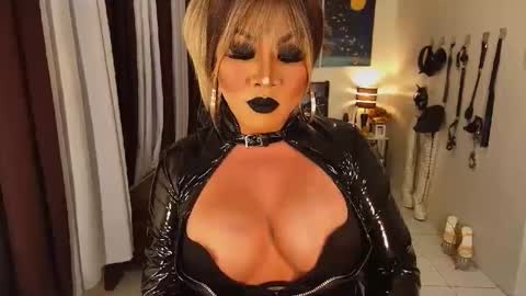 Snapshot of mostcumoverload chatting on January 2025 05:23:02 PM Anita online show from January 2025 05:23:02 PM