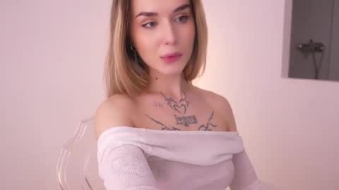 MIRA online show from November 2025 05:15:02 PM