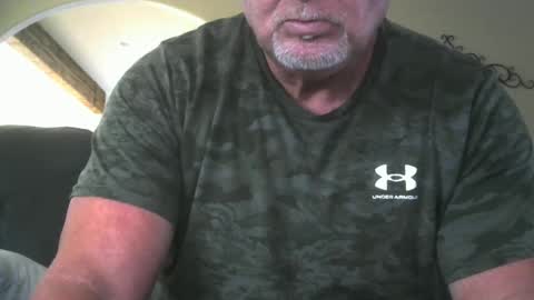 Snapshot of motorguy08 chatting on September 2025 02:39:02 PM motorguy08 online show from September 2025 02:39:02 PM