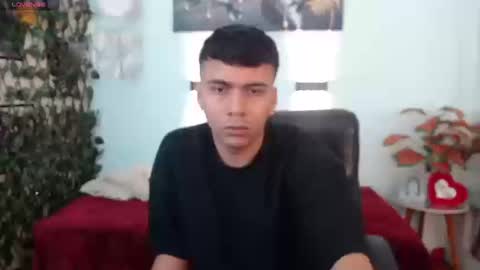 Snapshot of mou_fly chatting on September 2025 12:50:02 PM Mou Fly online show from September 2025 12:50:02 PM