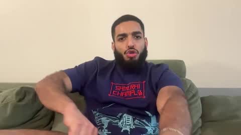 Snapshot of mountaiden chatting on September 2025 10:02:01 PM mountaiden online show from September 2025 10:02:01 PM