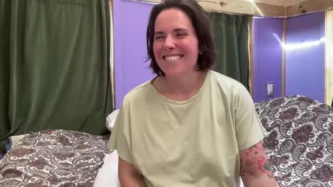 MousseMagoo online show from February 2026 06:15:01 PM