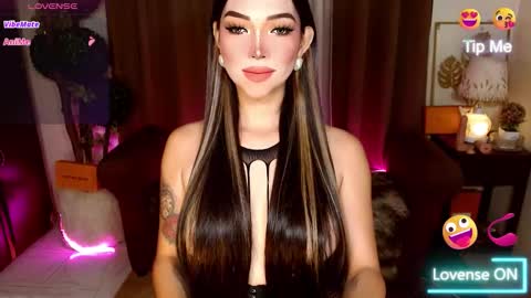 mouthwatering_ayesha online show from December 2025 01:46:02 AM