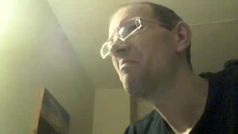 Snapshot of moviem1978 chatting on February 2025 07:05:02 PM Frederik online show from February 2025 07:05:02 PM