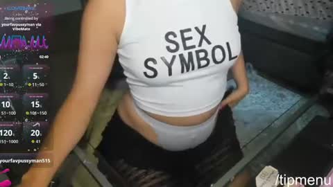 Snapshot of moxiexfoxie chatting on July 2026 05:45:02 PM moxieXfoxie online show from July 2026 05:45:02 PM
