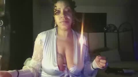 moxxxieg online show from April 2026 03:12:01 AM