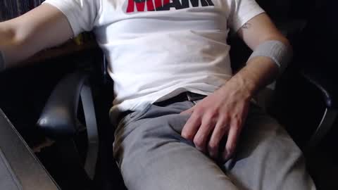 Snapshot of mpmimp chatting on January 2025 08:37:02 PM mpmimp online show from January 2025 08:37:02 PM