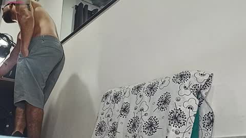 chris online show from October 2025 11:49:02 AM