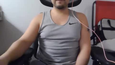 Snapshot of mr_diego69 chatting on June 2026 03:29:01 AM Diego69 online show from June 2026 03:29:01 AM