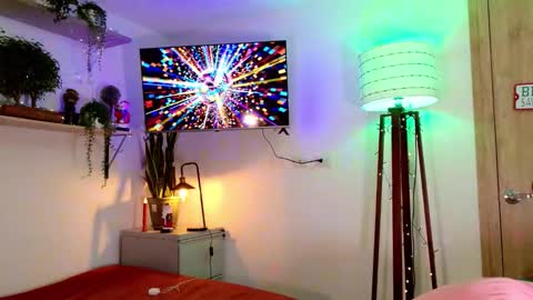 Mr Evans online show from December 2025 04:35:01 PM