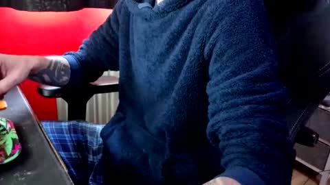 Snapshot of mr_hung_uk38 chatting on October 2025 08:47:02 AM mr_hung_uk38 online show from October 2025 08:47:02 AM