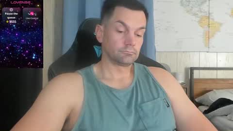 Cam online show from December 2024 06:53:01 PM