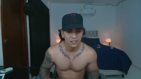 Snapshot of mr_maximo chatting on June 2026 02:53:01 AM mr_maximo online show from June 2026 02:53:01 AM