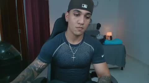Snapshot of mr_maximo chatting on June 2026 02:49:01 AM mr_maximo online show from June 2026 02:49:01 AM