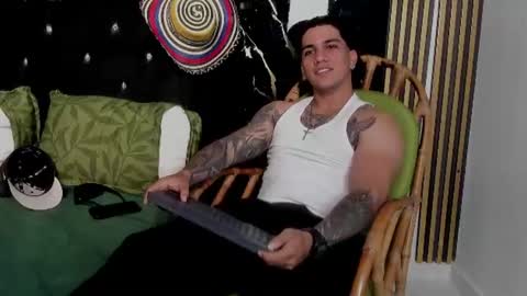 Snapshot of mr_maximo chatting on July 2026 02:29:01 AM mr_maximo online show from July 2026 02:29:01 AM