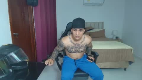 Snapshot of mr_maximo chatting on July 2026 03:09:01 AM mr_maximo online show from July 2026 03:09:01 AM