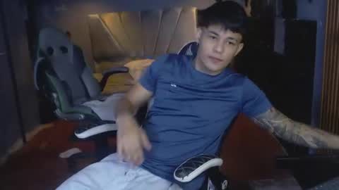mr_mois online show from June 2026 03:13:01 AM