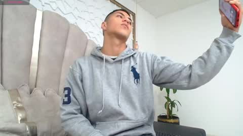 Mr Porn  online show from April 2026 04:04:02 PM