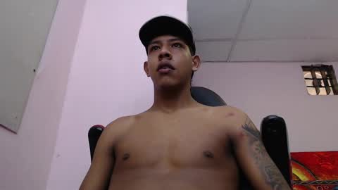 Snapshot of mr_stiven_ chatting on January 2025 03:00:01 AM mr_stiven_ online show from January 2025 03:00:01 AM