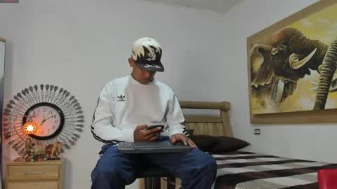 mr_stiven_ online show from May 2026 03:00:01 AM