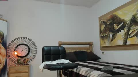 mr_stiven_ online show from May 2026 03:02:02 AM