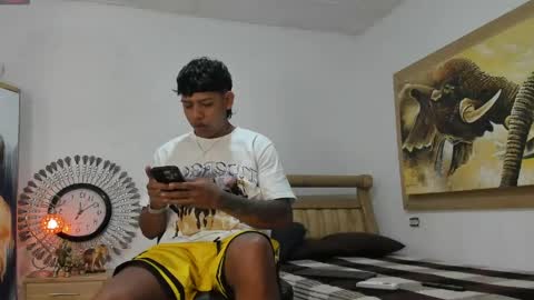 mr_stiven_ online show from May 2026 06:31:02 AM